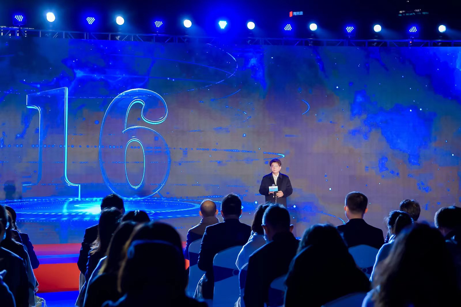 2022前?；浉郯呐_(tái)青年創(chuàng)新創(chuàng)業(yè)大賽總決賽完美收官，夢(mèng)啟團(tuán)隊(duì)榮獲企業(yè)組銅獎(jiǎng)和廣東賽區(qū)企業(yè)組金獎(jiǎng)(圖13)